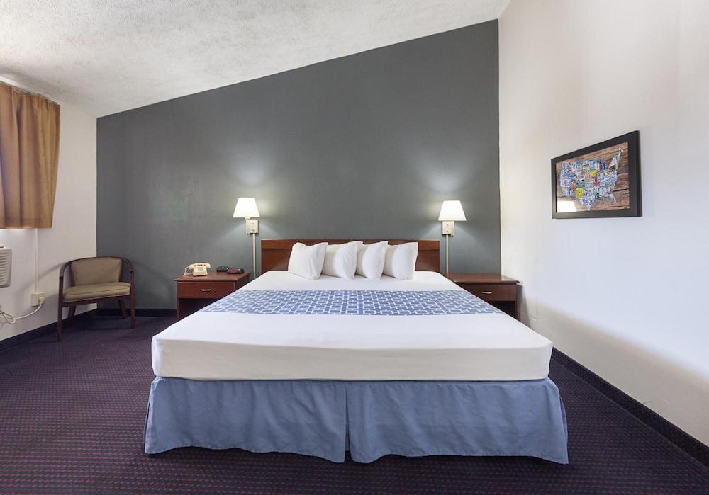 Parkview Inn And Conference Center Алънтаун Екстериор снимка