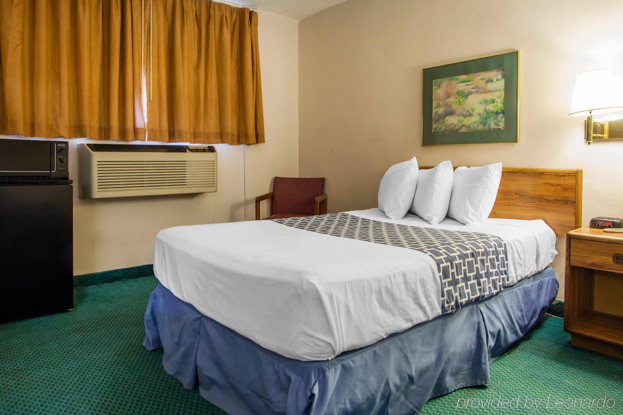 Parkview Inn And Conference Center Алънтаун Екстериор снимка