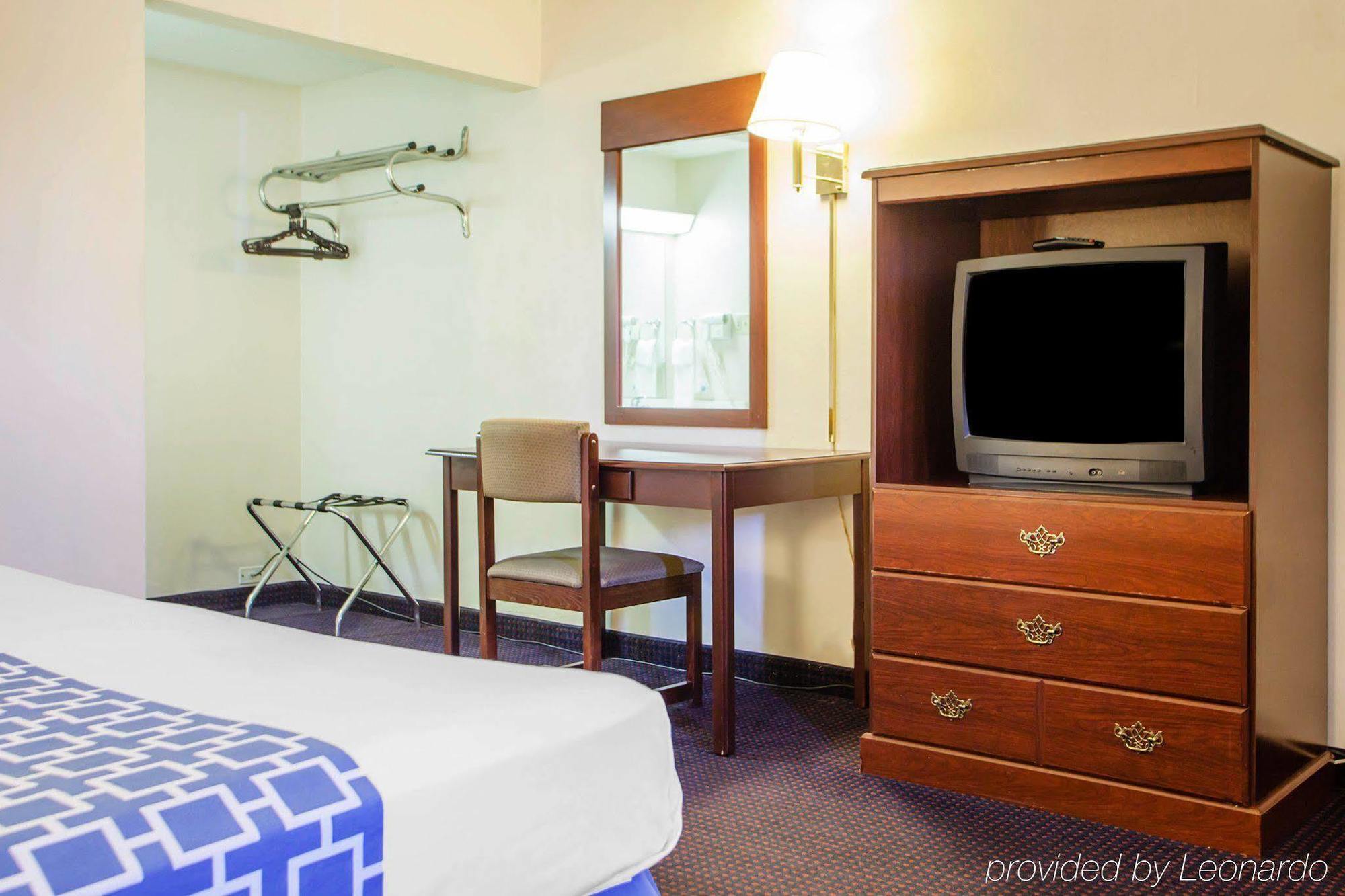 Parkview Inn And Conference Center Алънтаун Екстериор снимка