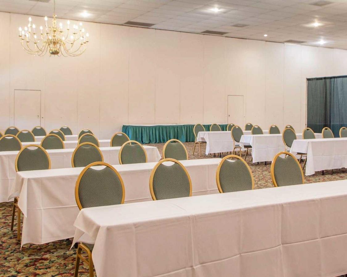 Parkview Inn And Conference Center Алънтаун Екстериор снимка