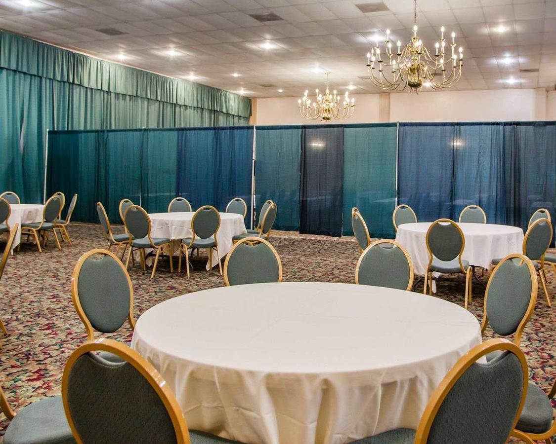 Parkview Inn And Conference Center Алънтаун Екстериор снимка