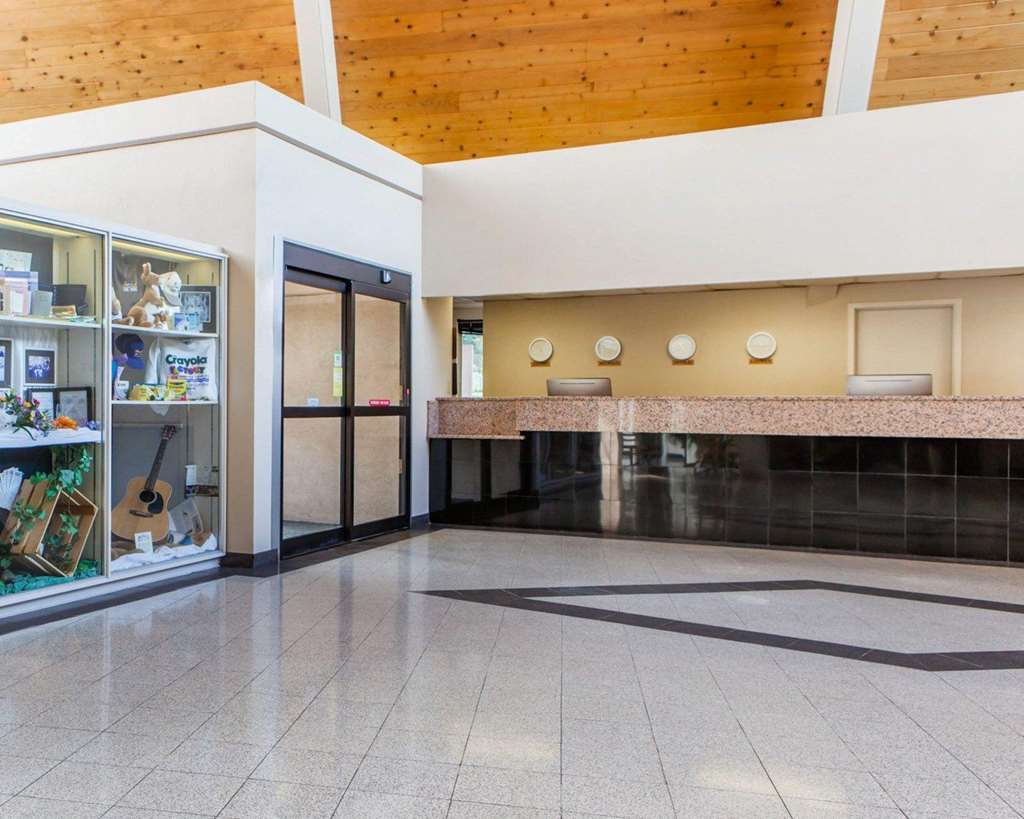 Parkview Inn And Conference Center Алънтаун Интериор снимка